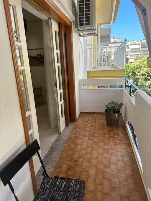 Eclectic Apartment Near Downtown Ираклион Экстерьер фото